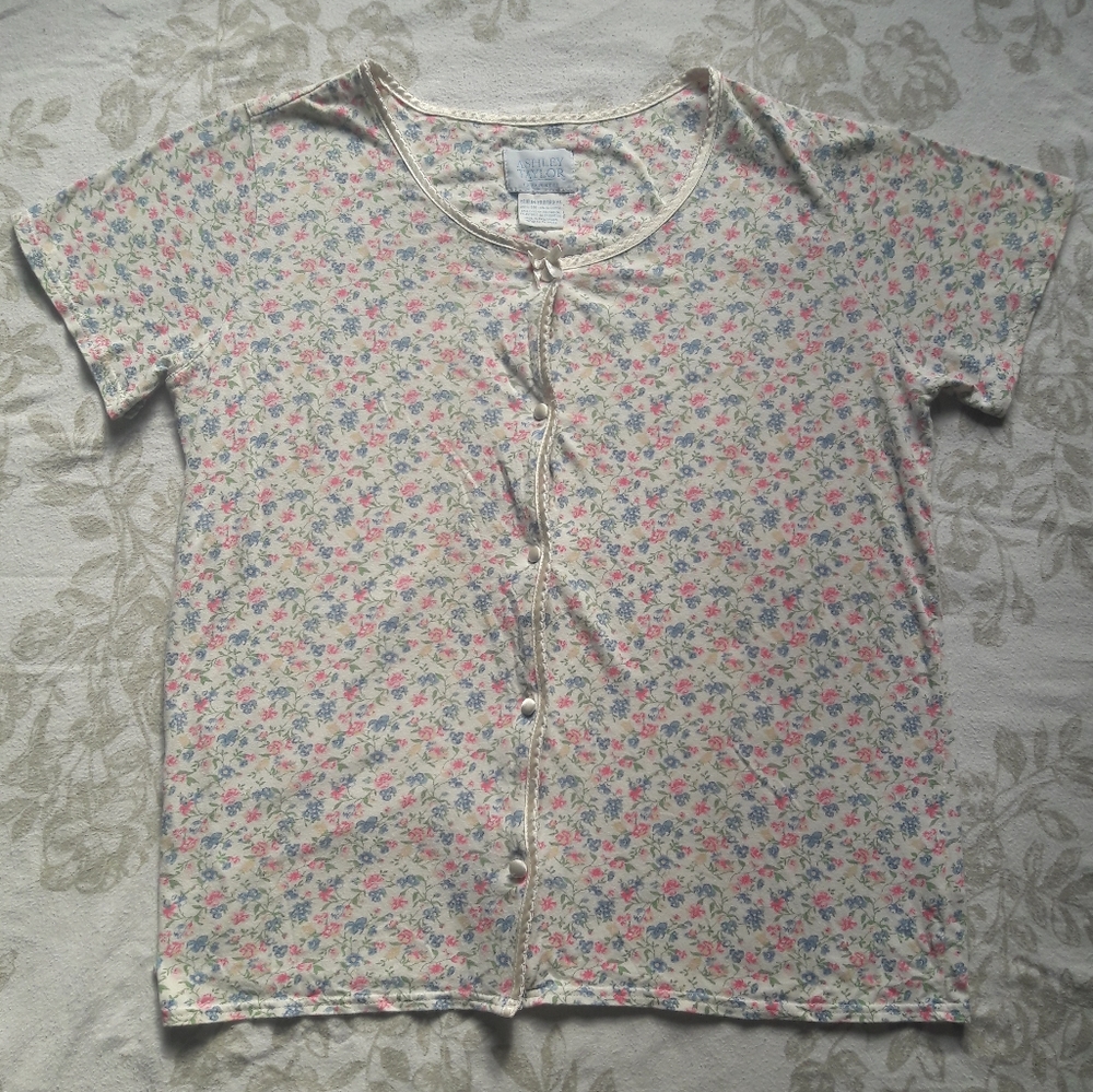 Ashley Taylor floral button up shirt